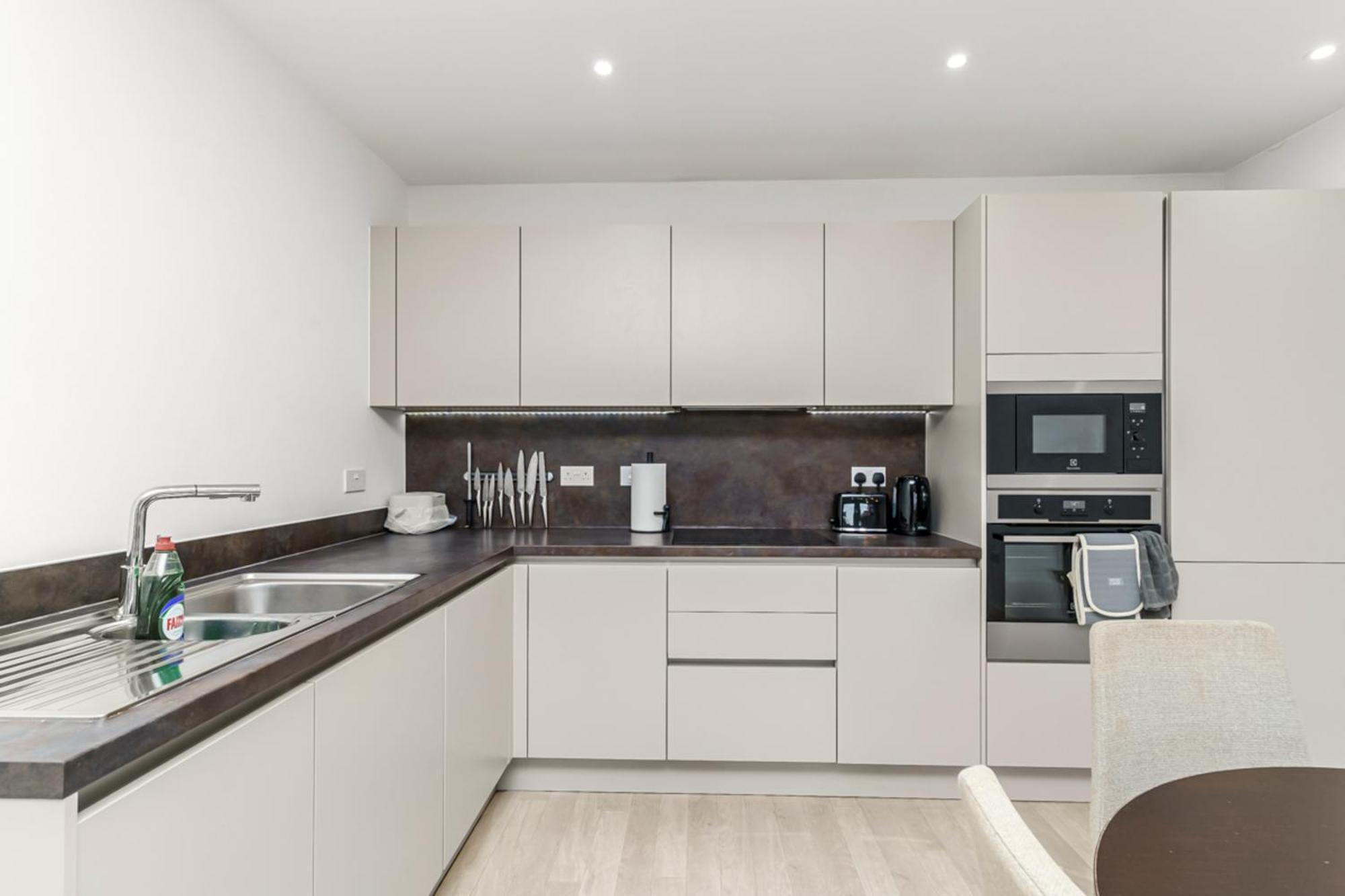 Stylish Surrey Quays Apartment - 10 Mins From Station London Eksteriør bilde
